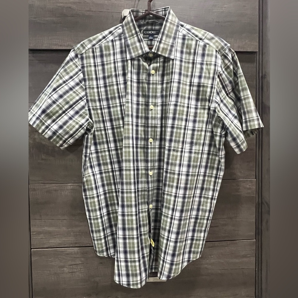 CHEROKEE: Men’s Short Sleeve Button Down Shirt